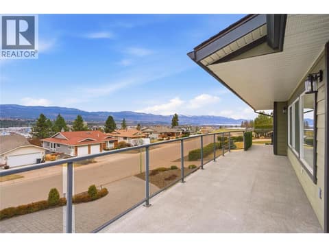 Photo 31 of 2218 Omineca Place, Dilworth Mountain, Kelowna