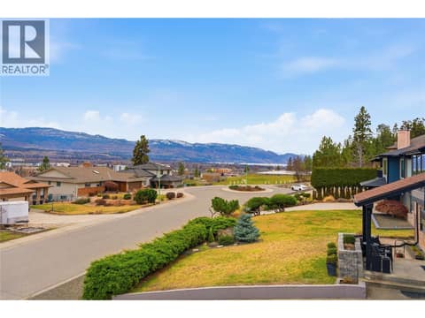 Photo 33 of 2218 Omineca Place, Dilworth Mountain, Kelowna
