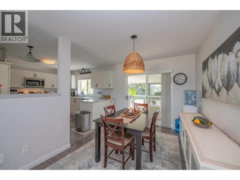 Photo 11 of 3645 Patten Drive, Armstrong/ Spall.