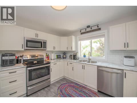 Photo 17 of 3645 Patten Drive, Armstrong/ Spall.
