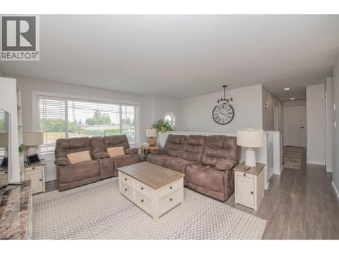 Photo 5 of 3645 Patten Drive, Armstrong/ Spall.