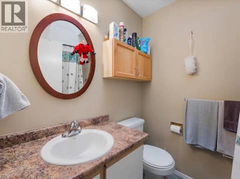 Photo 12 of 3368 McIver Road, Glenrosa, West Kelowna