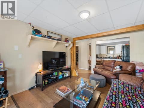 Suite Living Room at 3368 McIver Road, Glenrosa, West Kelowna
