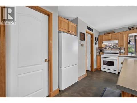 Photo 5 of 7366 Fintry Delta Road, Fintry, Kelowna