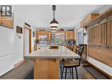 Photo 6 of 7366 Fintry Delta Road, Fintry, Kelowna