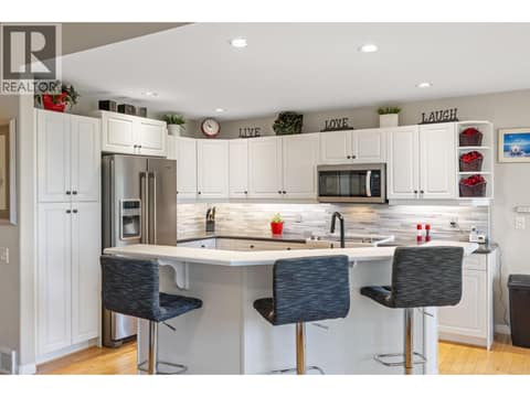 Photo 9 of 2300 Silver Place Unit# 3, Dilworth Mountain, Kelowna