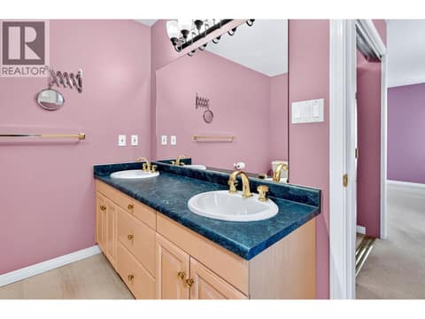 Ensuite at 94 Thor Drive, Sahali, Kamloops