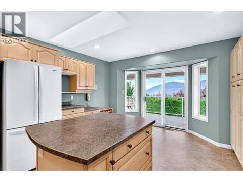Kitchen/nook at 94 Thor Drive, Sahali, Kamloops