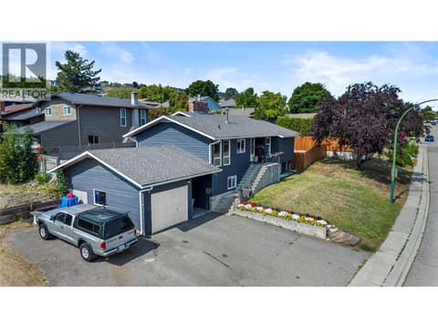 Photo 2 of 593 Braemar Drive, Aberdeen, Kamloops