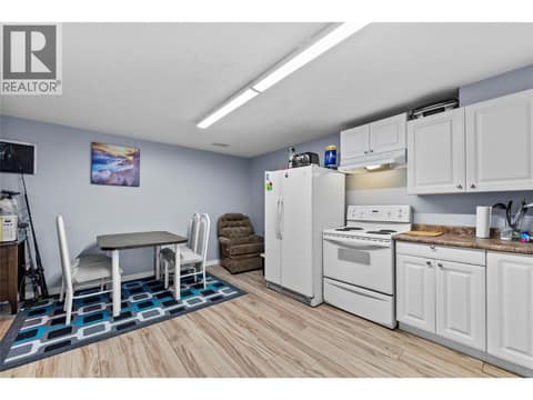 Basement suite kitchen at 593 Braemar Drive, Aberdeen, Kamloops