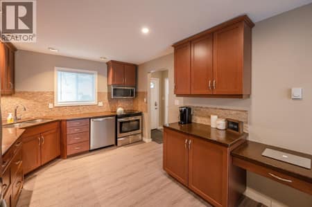 Photo 6 of 3004 South Main Street Unit# 114, Main South, Penticton