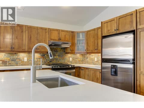 Photo 15 of 12931 East Ridge Drive, Lake Country North West