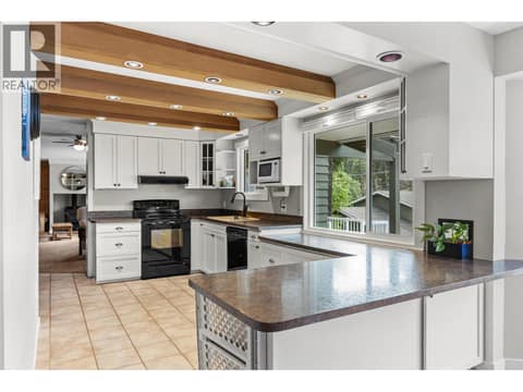 Photo 15 of 353 Clifton Road S, Glenmore, Kelowna