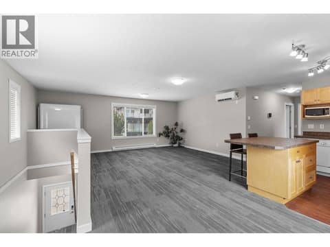 Photo 24 of 353 Clifton Road S, Glenmore, Kelowna