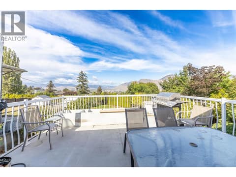 Photo 11 of 690 Fraser Street, South Kamloops