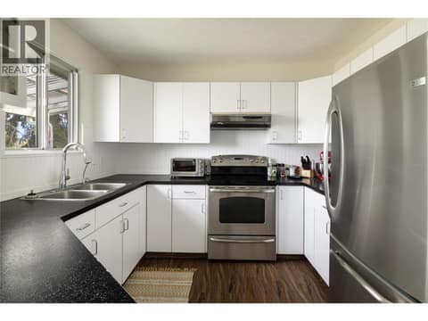 Bright n' Open Kitchen at 3764 Creamery Road, Armstrong/ Spall.