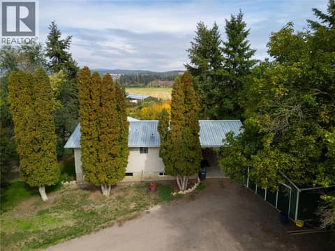 Let's go inside! at 3764 Creamery Road, Armstrong/ Spall.