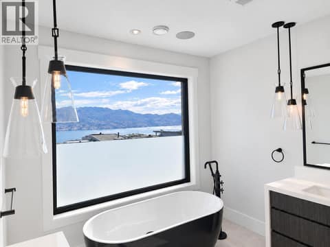 Photo 38 of 1531 Cabernet Way, Lakeview Heights, West Kelowna