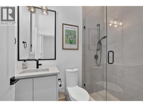 Upper level bedroom ensuite. at 1531 Cabernet Way, Lakeview Heights, West Kelowna