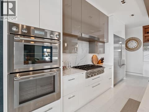 Photo 25 of 722 Highpointe Place, Glenmore, Kelowna