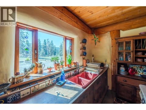 Photo 8 of 1525 Smethurst Road, Naramata Rural
