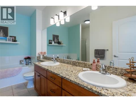 Photo 10 of 2523 Shannon View Drive Unit# 203, Shannon Lake, West Kelowna
