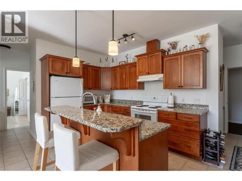 Photo 5 of 2523 Shannon View Drive Unit# 203, Shannon Lake, West Kelowna