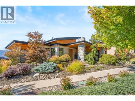 Beautifully landscaped yard at 1666 Lakestone Drive, Lake Country South West