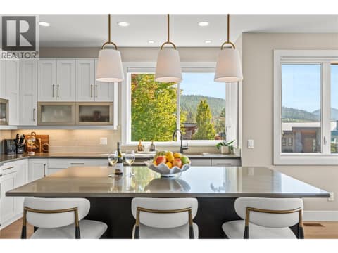 Kitchen at 1666 Lakestone Drive, Lake Country South West