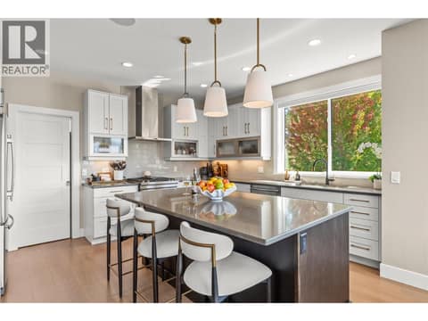 Kitchen at 1666 Lakestone Drive, Lake Country South West