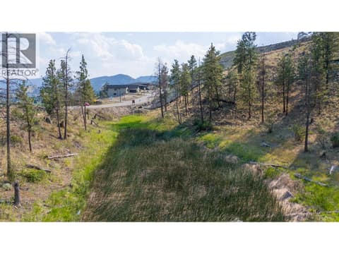 Photo 8 of 17547 Sanborn Street, Main Town, Summerland