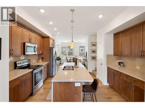 Photo 8 of 1115 Holden Road Unit# 118, Columbia/Duncan, Penticton