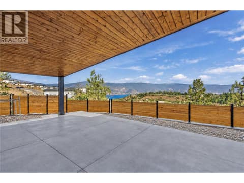 Photo 3 of 17587 Sanborn Street, Main Town, Summerland