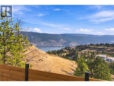 Photo 5 of 17587 Sanborn Street, Main Town, Summerland
