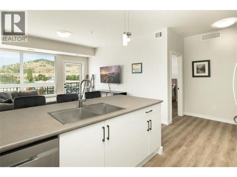 Photo 7 of 1215 St. Paul Street Unit# 403, Kelowna North