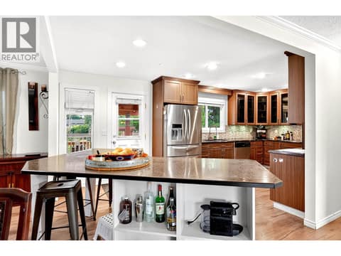 Photo 10 of 4634 STEVENS Drive, Rayleigh, Kamloops