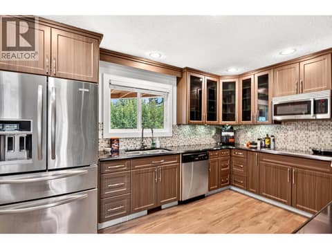Photo 12 of 4634 STEVENS Drive, Rayleigh, Kamloops