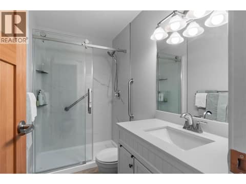 Photo 15 of 2653 SUNSET Drive, Valleyview, Kamloops