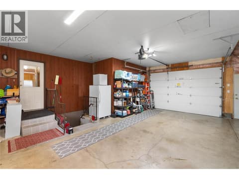 Photo 17 of 2653 SUNSET Drive, Valleyview, Kamloops