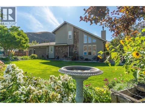 Photo 2 of 2653 SUNSET Drive, Valleyview, Kamloops