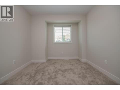 Photo 10 of 933 Mt Robson Place Unit# 97, Middleton Mountain Vernon
