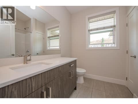 Photo 12 of 933 Mt Robson Place Unit# 97, Middleton Mountain Vernon