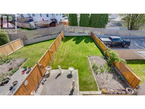 Photo 23 of 3906 Pleasant Valley Road Unit# 23, Harwood, Vernon