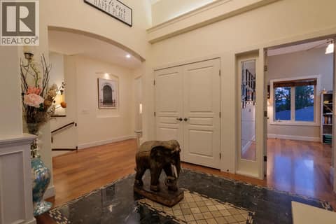 Photo 14 of 3420 Camelback Drive, Ellison, Kelowna