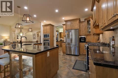 Photo 26 of 3420 Camelback Drive, Ellison, Kelowna