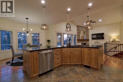 Photo 27 of 3420 Camelback Drive, Ellison, Kelowna