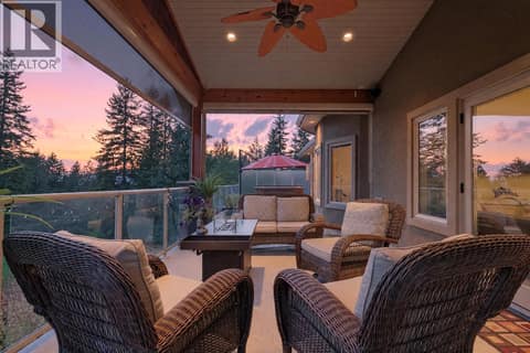 Photo 36 of 3420 Camelback Drive, Ellison, Kelowna