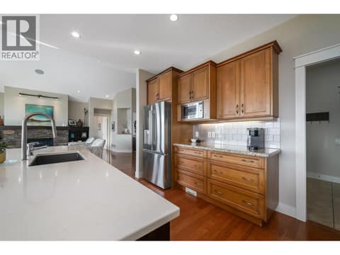 Photo 17 of 708 Traditions Crescent, Glenmore, Kelowna