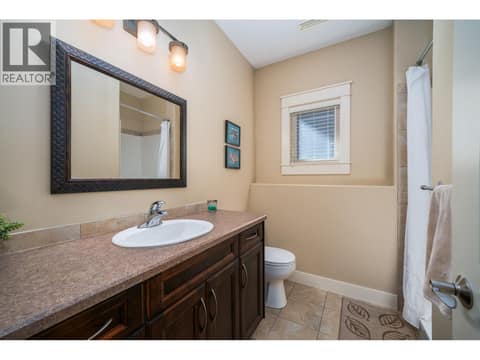 Photo 62 of 708 Traditions Crescent, Glenmore, Kelowna