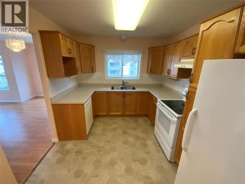 Photo 5 of 2265 Atkinson Street Unit# 607, Main North, Penticton